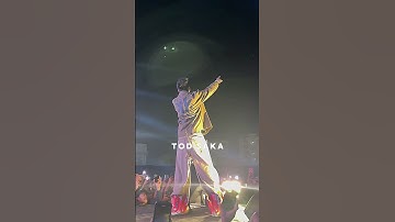 Kaun Talha #youngstunners #talhaanjum #ysconcert #umair #jokhay #kauntalha #naezy #hassantariq #rap