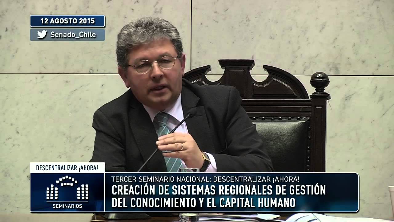 biblioteca laurenziana Pregunta 5, responde el Rector Hector Gaete