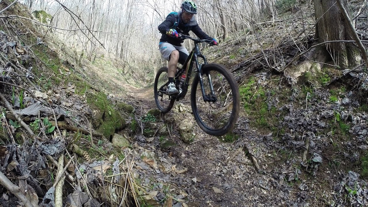 Montello Mtb LTR Percorso Enduro - YouTube