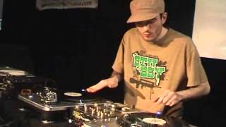 DJ PFel Beat Juggling Set at ITF World 2005