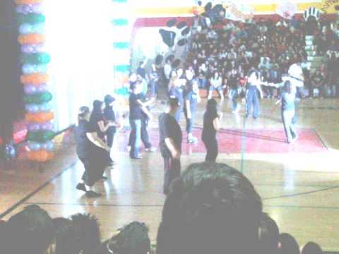 WOrkman's cOlor rally [teachers dancing]