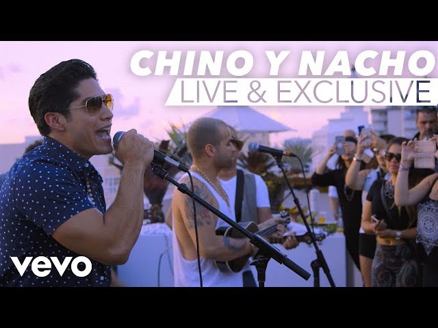 Chino y Nacho - Vevo GO Shows: Me Voy Enamorando class=