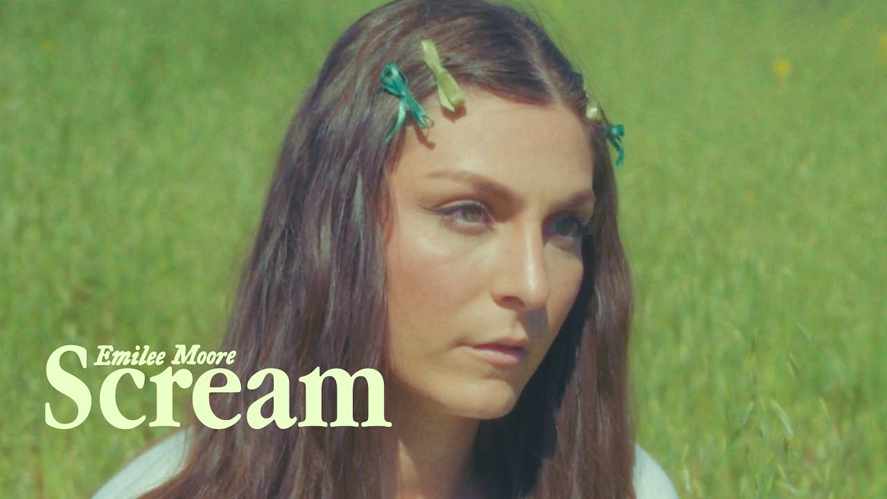 Emilee Moore - Scream (Official Lyric Video) Emilee Moore - Scream (Official Lyric Video)