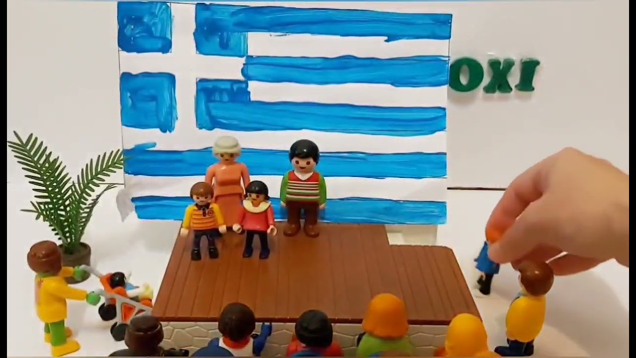 Τα μωράκια και τα playmobil πηγαίνουν στη γιορτή του σχολείου/28η Οκτωβρίου/Βίντεο για παιδιά