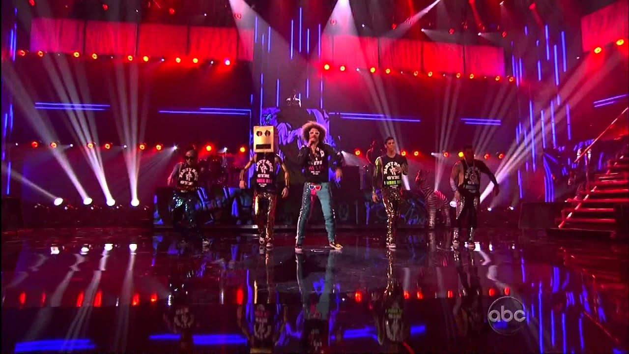 LMFAO & Halloween House on AMA 2011 (American Music Awards)