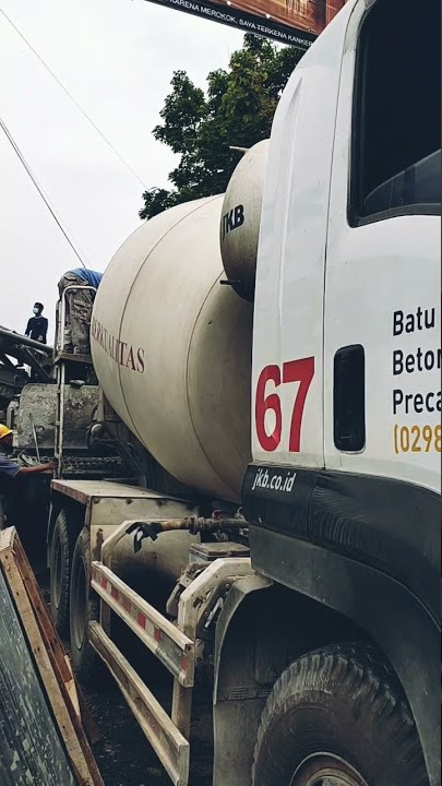 story wa jkb - ngecor lantai pakai pompa jkb dan beton jkb ( cv jati kencana ) #shorts