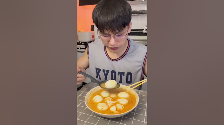 กินไข่ต้มแบบสาวจีน  🥚