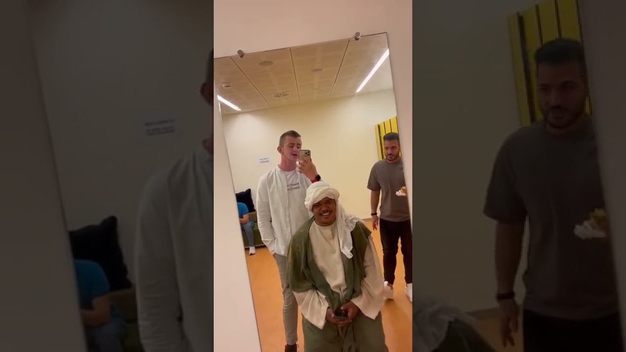 Azan (Ezan) - Yahya Bihaki Hussein, Mohamed Tarek, Bilal Zukan