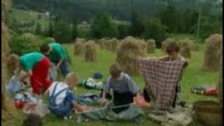 Sesame Street Global Grover Visits Poland Film Only A Magical Halloween Adventure Version