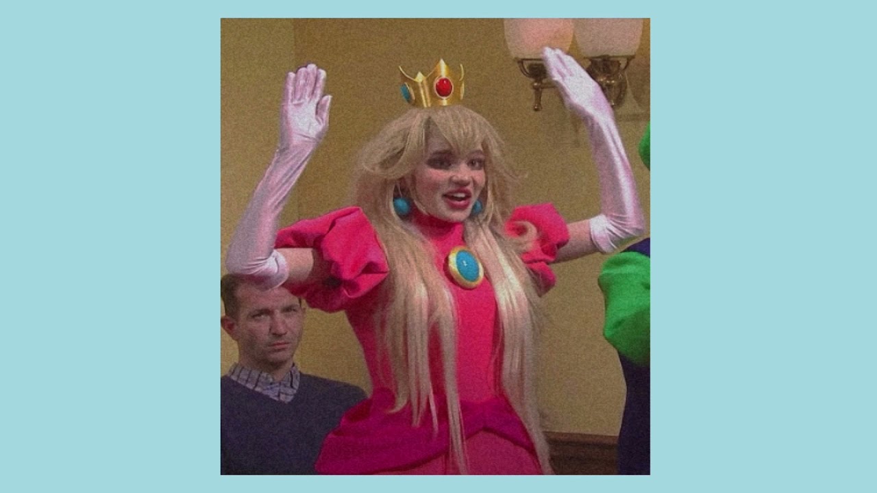 grimes - world princess part ii ( s l o w e d + r e v e r b)