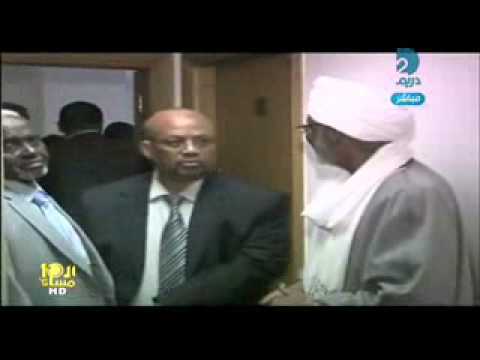 رحل مبارك فعاد حسن الترابى الى مصر 