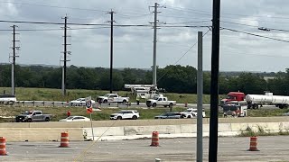 Downed CPS Energy power line causes multi-vehicle crash on Interstate 10 in Converse, BCSO says