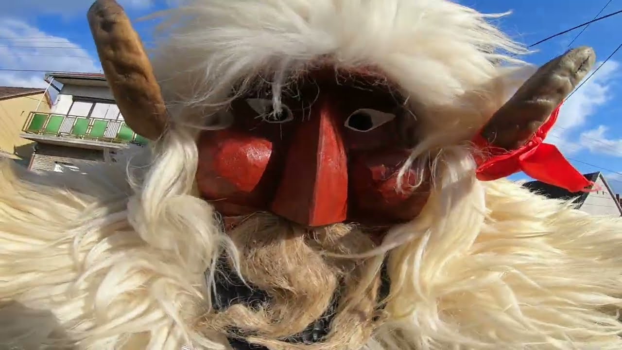 Adj Békét Uram!  Busójárás 2022