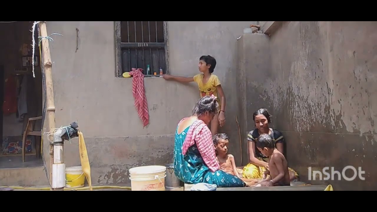 Mama barite khub enjoy korlam # mameyergoodlife 😀😀😀