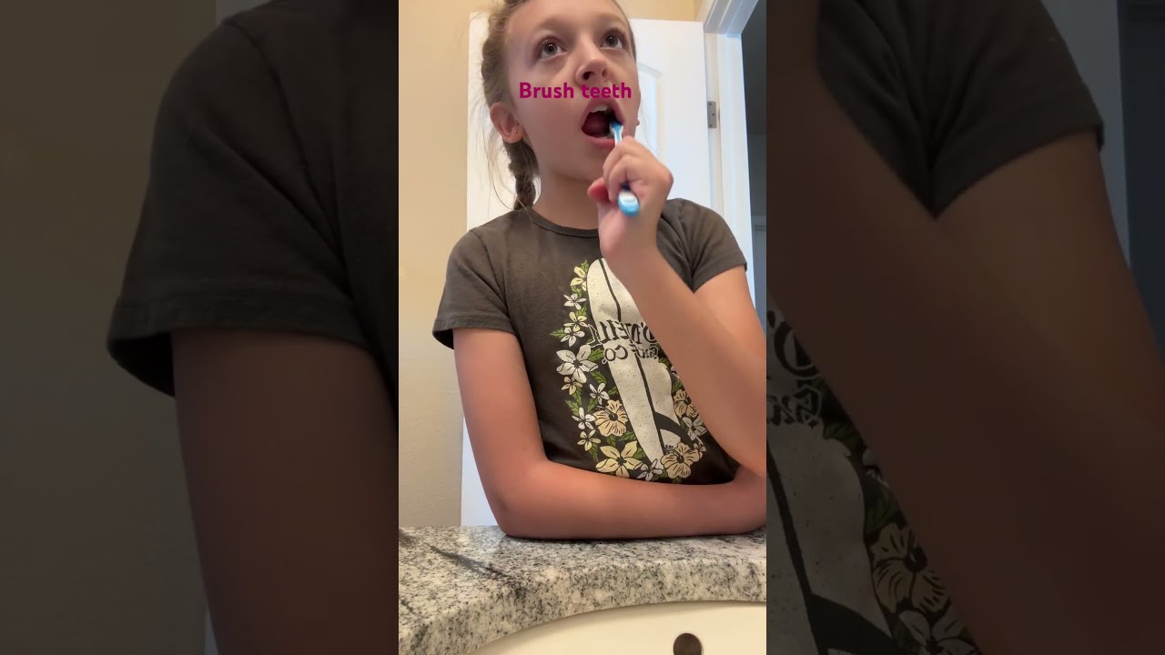 Made This At Like 9 30 Am I Swear Lol Music Grwm Sabrinacarpenter Manchild Blonde Shorts