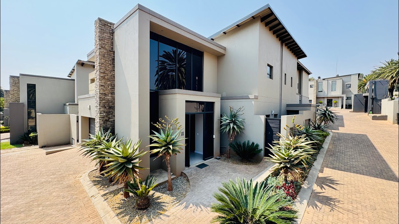 BEDFORDVIEW MODERN CLUSTER HOME AVAILABLE TO RENT 