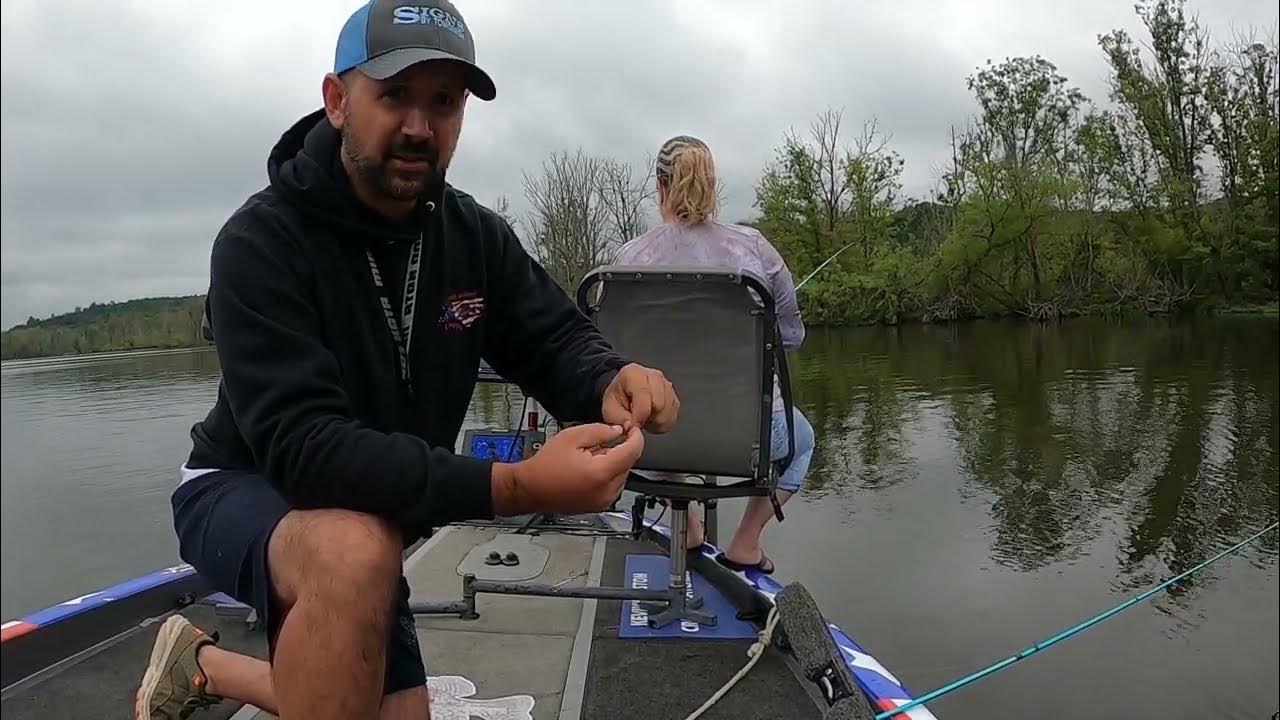 Livescoping crappie with my wife, running two livescopes, with active  captain livescope footage 