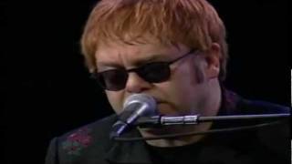 Miniatura del video "Elton John -  Oh My Sweet Carolina"