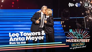 Lee Towers & Anita Meyer - Run to me • Muziekfeest van het Jaar 2022 // Sterren NL