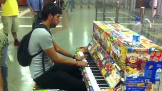 Video thumbnail of "Guns n roses- november rain cover metro"