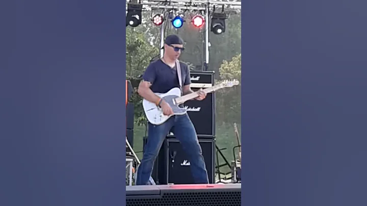 Joey Carini  of Saddlebrook Band in Milwaukee  che...