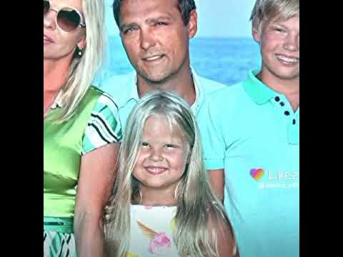 Юрий Шатунов и Светлана Шатунова и дочка Эстелла Шатунова и сын Дэннис ...