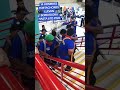 Tuvieron que cargar una tonelada estos hombres