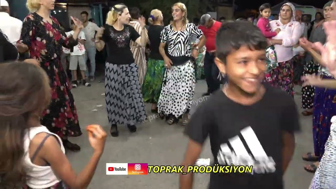 ⁣#yeni #ritim  #şhow #kaçmaz #romanhavası  BÖYLE #oynanır #romandüğünleri #2022 #toprakprodüksiyon