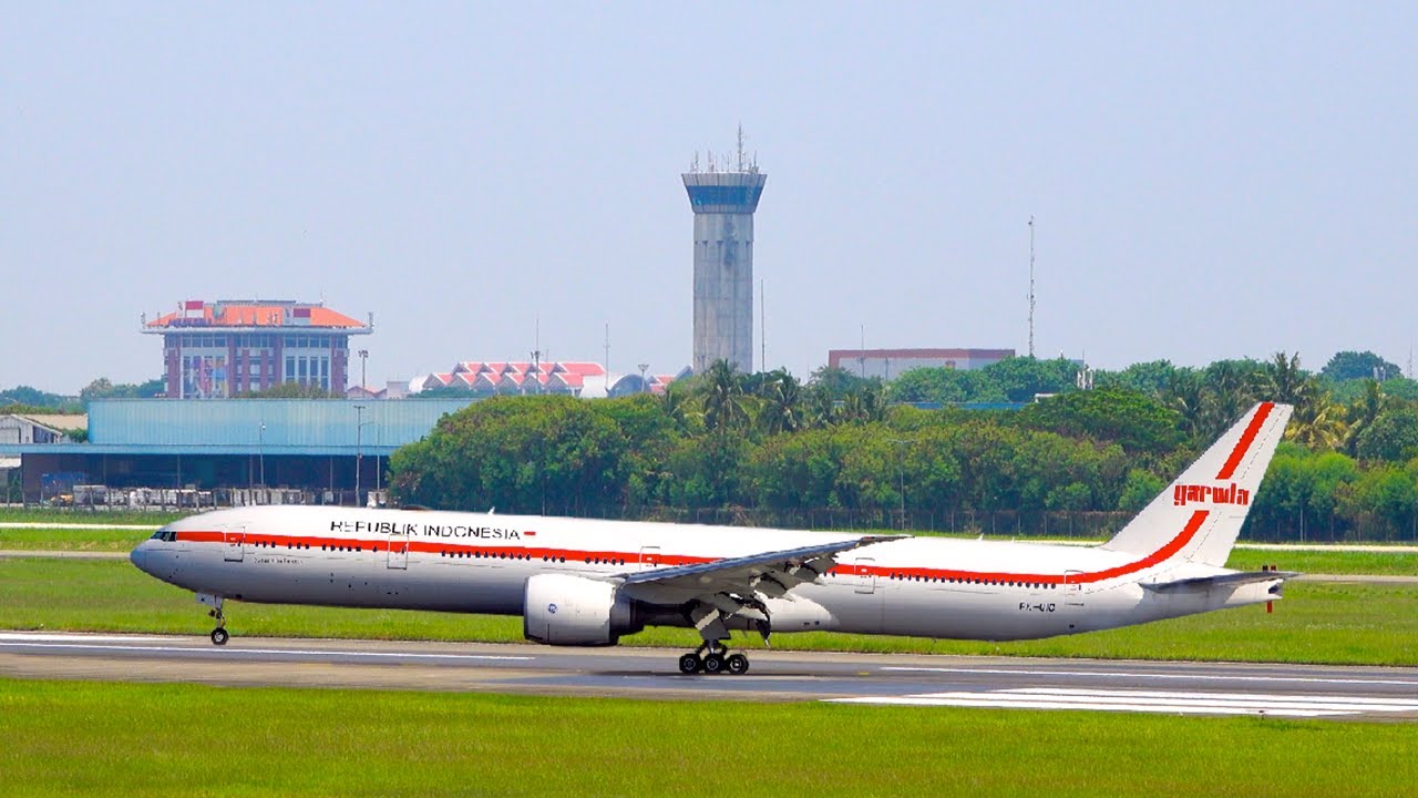 [4K] 45 MINUTES Of Plane Spotting At Jakarta Airport | B777 B747 B787 B767 A330 A350 B737 A320