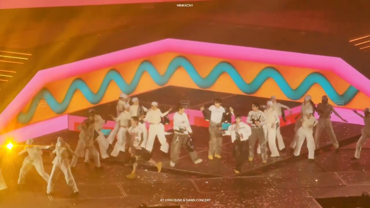 251018 หยอกไม่หลอก & Umm Umm - LYKN #lyknduskanddawnconcertd1