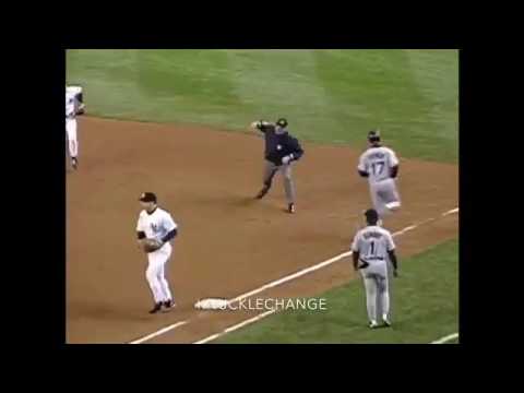 DEREK JETER JUMP THROW
