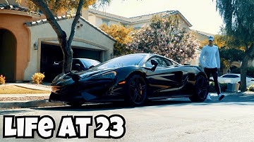 A Day In Life With Arizona