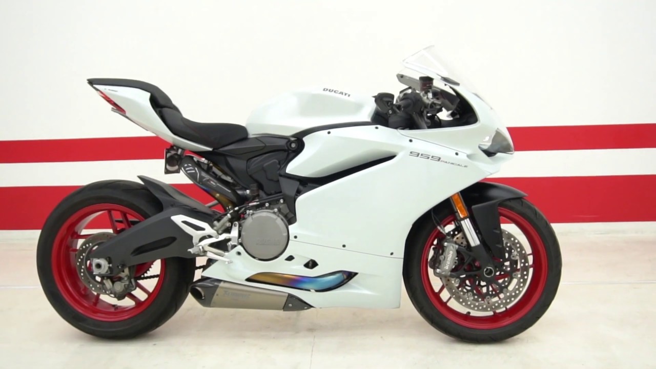 2016 Ducati 959 Panigale - FULL AKRAPOVIC EXHAUST / TAIL TIDY KIT / LOW