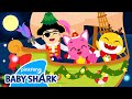 🎄Christmas Presents with Baby Shark &amp; The Wiggles | Baby Shark Official x @thewiggles