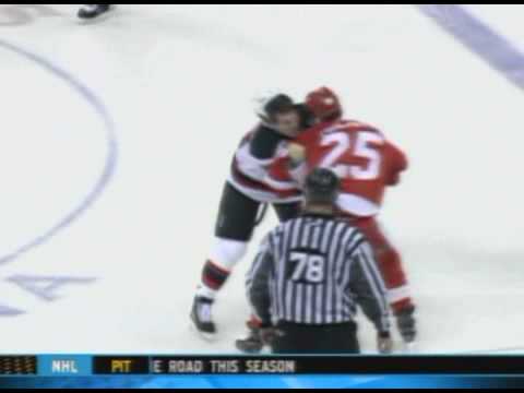 Darren McCarty breaks down the Givani Smith fight from last night 👊  #detroitredwings #lgrw #nhl #calgaryflames, By Woodward Sports, Facebook