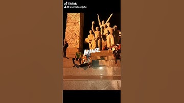 Quảng trường 16\4 cùng ae