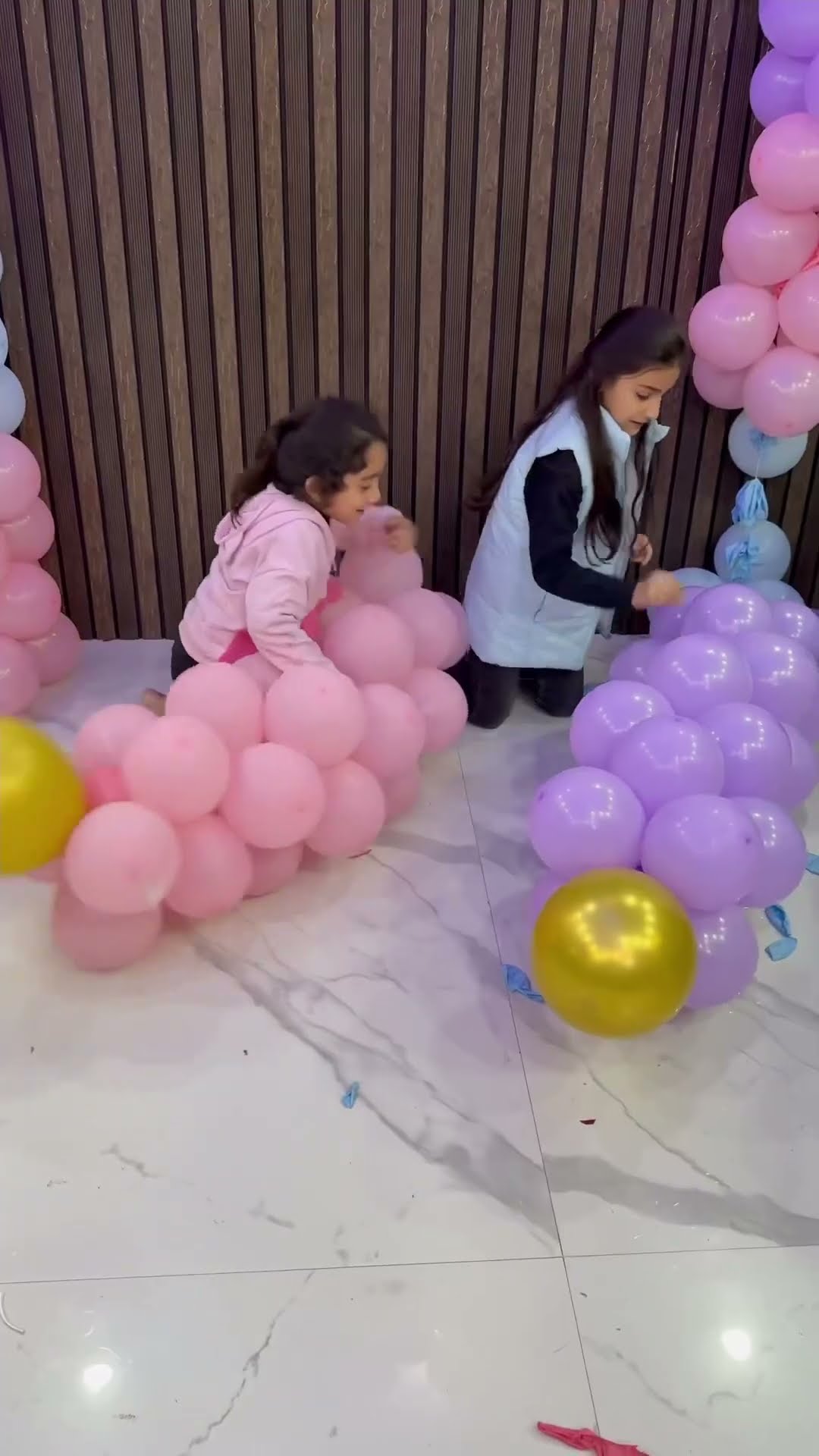 Bday Balloon popping ???