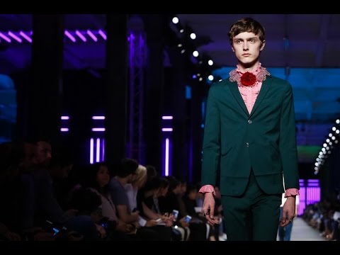 Gucci | Spring Summer 2016 Full Fashion Show | Menswear - YouTube