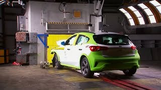 Mit 50 Km H Gegen Die Wand Mit 50 Km H Gegen Die Wand