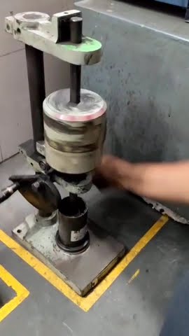 foundry sand lab - Compatibility testing #foundry #automobile #sand # ...