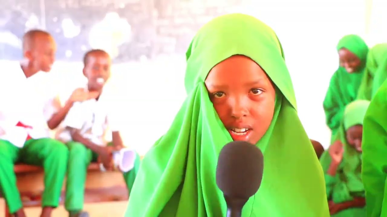 SHEEKADA:-Ardey si maalinle usoo xaadira fasalo aan maclimiin ugu soo horeeynin