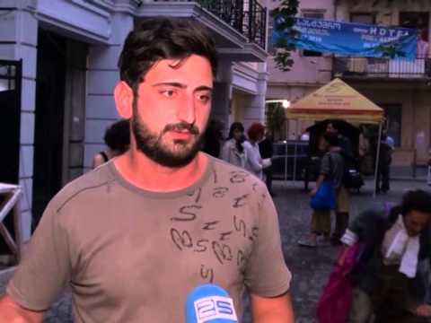 „ბათუმის ეზოს ამბები“-ახალგაზრდა ხელოვანთა  ნამუშევრების გამოფენა