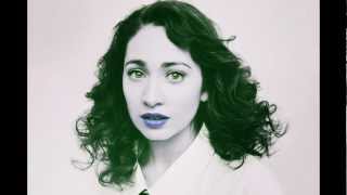 Regina Spektor - Small Town Moon (Live)