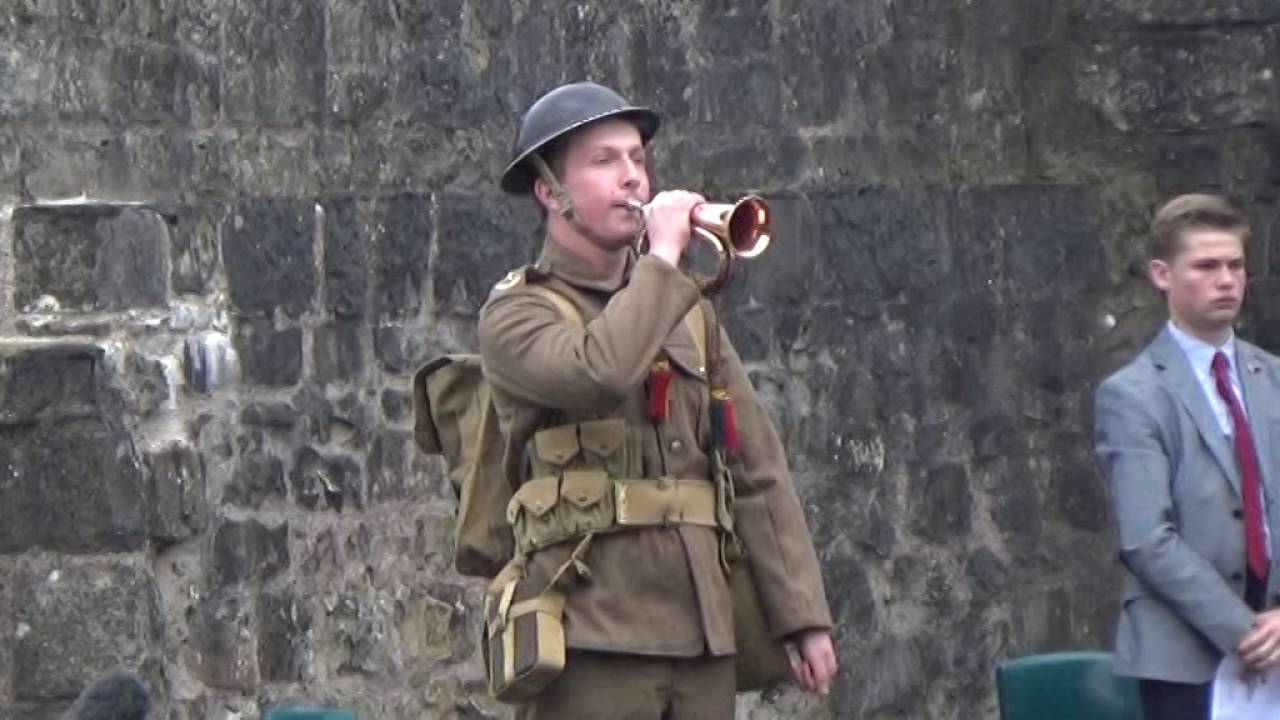 Bugle playing at Somme Centenary Service at Enniskillen Castle - YouTube