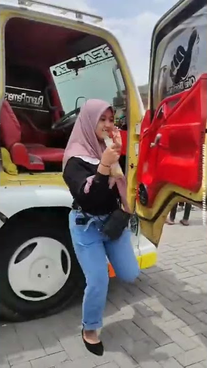 story wa ledis truk yg cantik 🥰  || story wa ledis truk yg cantik 🥰