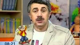 Греть или не греть питьевую воду для ребенка - Доктор Комаровский - Интер видео Сколько ребёнок должен пить воды?