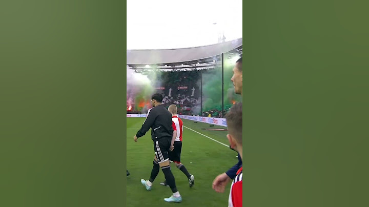 🤩 De Klassieker is los! 🔥 | Opkomst Feyenoord - Ajax #Shorts