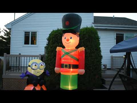 inflatable toy soldier
