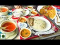 First AC Food Review in Indian Railways | Rajdhani, Duronto | Veggiepaaji x Travellingpaaji