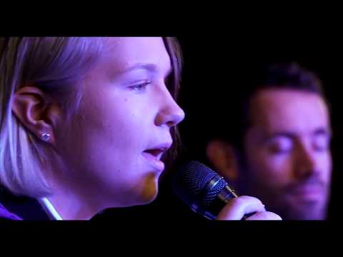 Aretha Franklin - I Say a Little Prayer (cover)